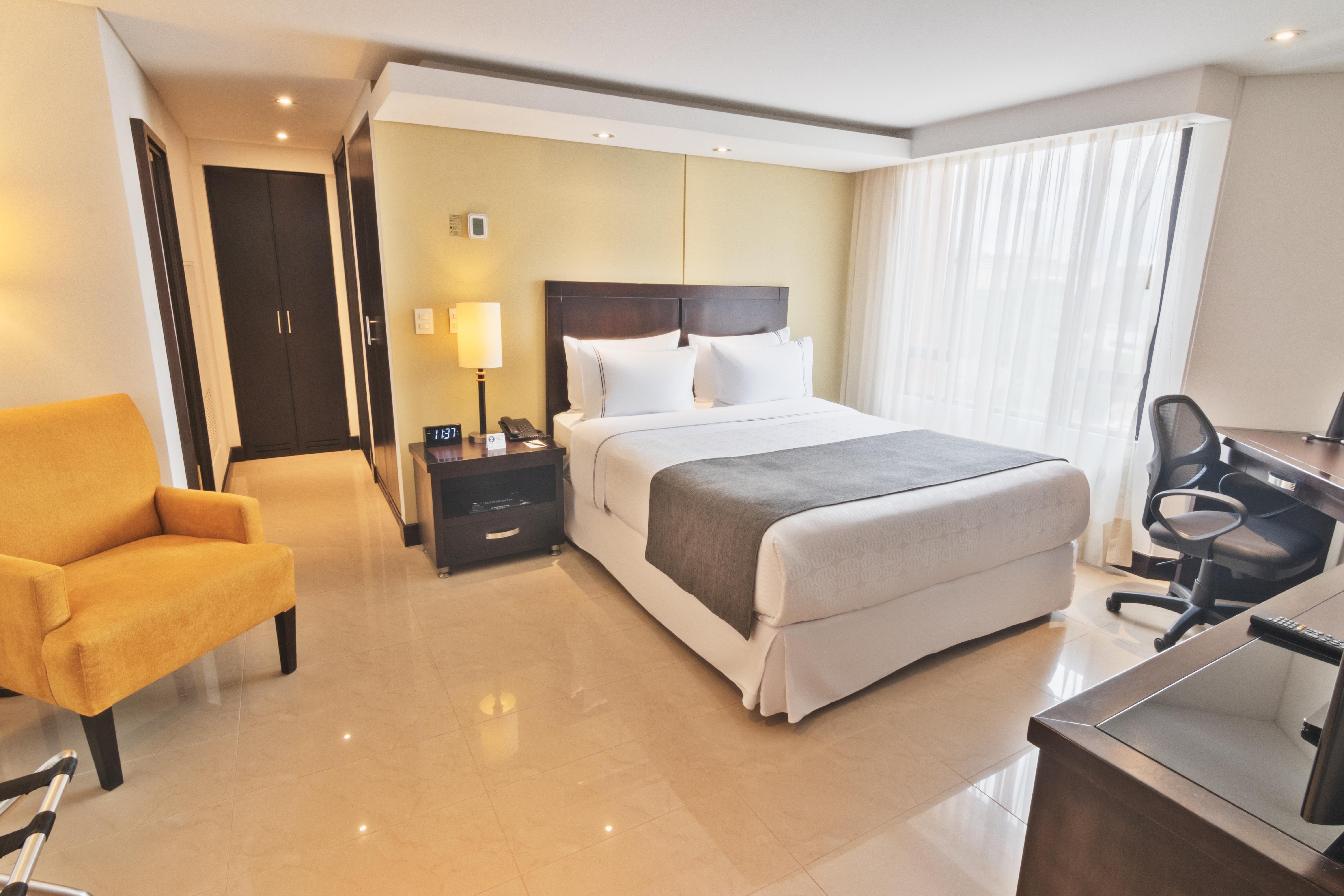 Sonesta Hotel Cali Exterior photo